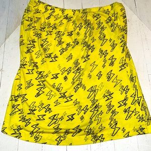 Lightning bolt tube top